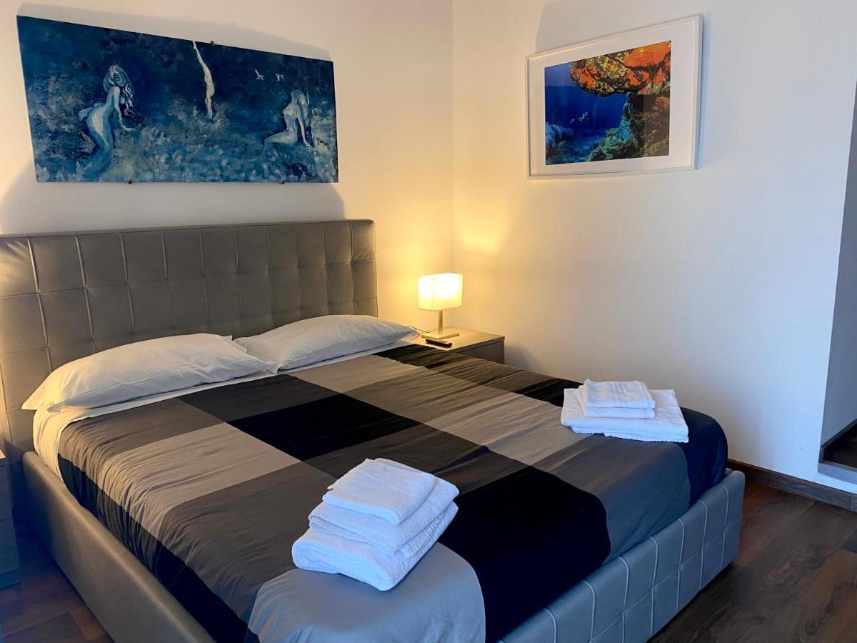 B&B I Miti Dell Etna Catania Centro Vicino Il Duomo Exteriör bild